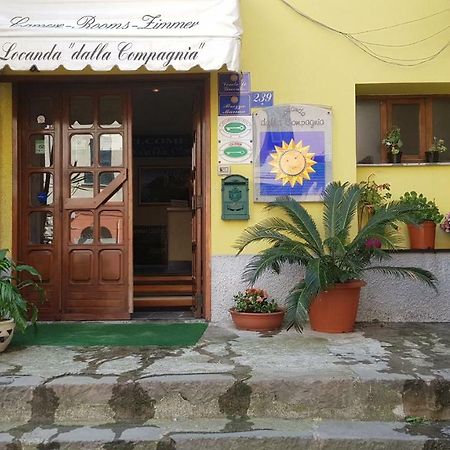 Locanda Dalla Compagnia Riomaggiore Exterior foto