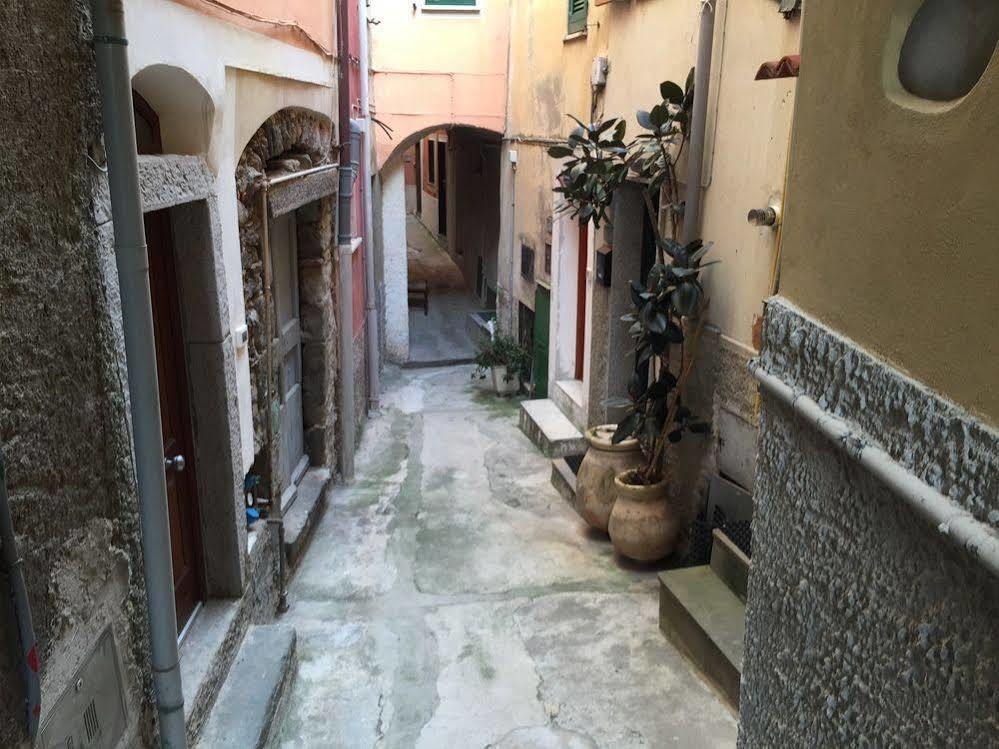 Locanda Dalla Compagnia Riomaggiore Exterior foto