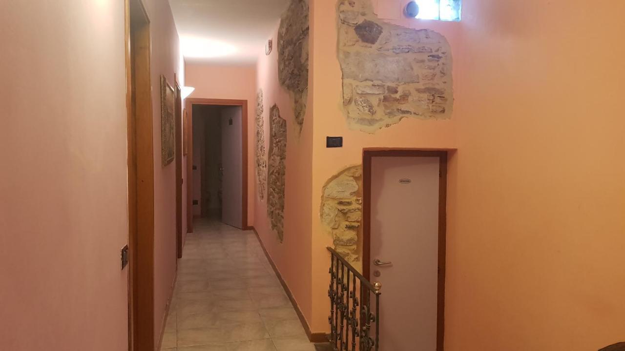 Locanda Dalla Compagnia Riomaggiore Exterior foto