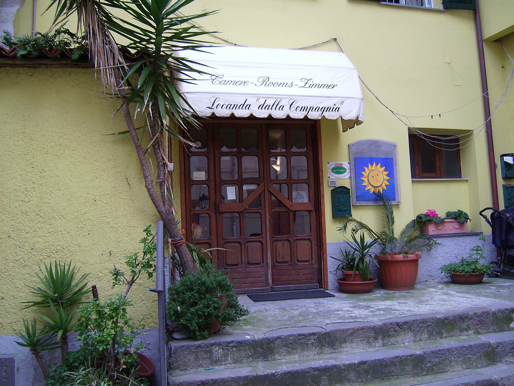Locanda Dalla Compagnia Riomaggiore Exterior foto
